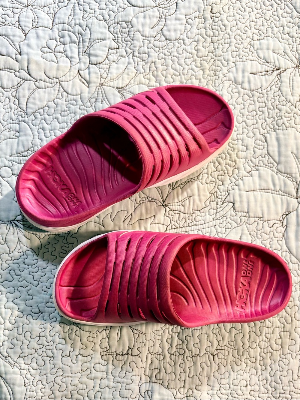 💥 HOKA ONE ONE Ora Recovery Slide Festival Fuchsia Butterfly Women’s 9 🧡